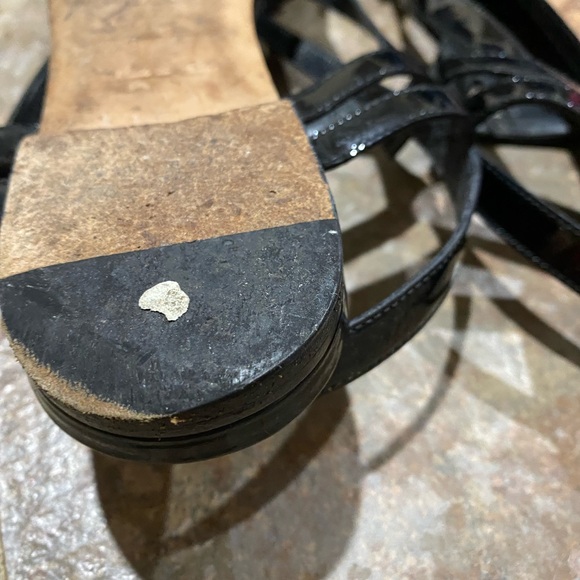 LV Revival Sandal 37 - Picture 6 of 8